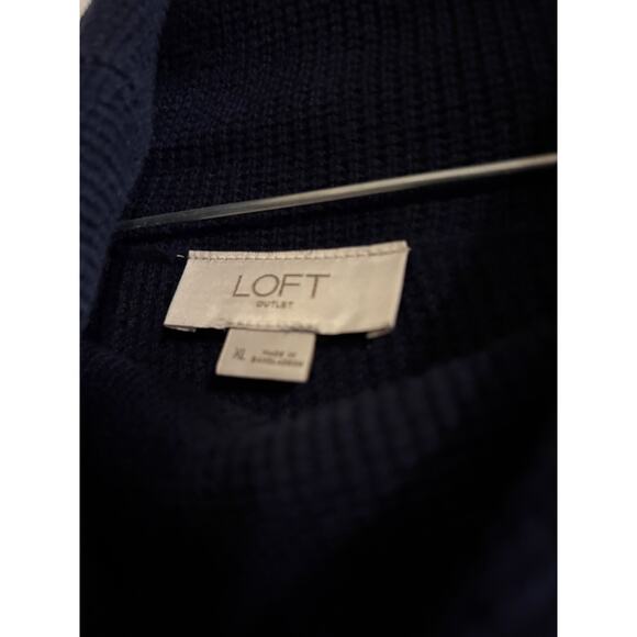 Loft navy blue cowl neck tunic sweater size XL - Picture 2 of 3